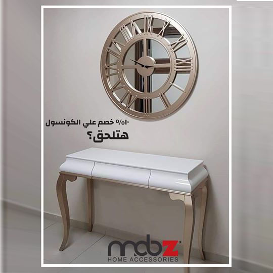 cl2j4cfw500j93a7658vxyzij_console___clockaa.jpg