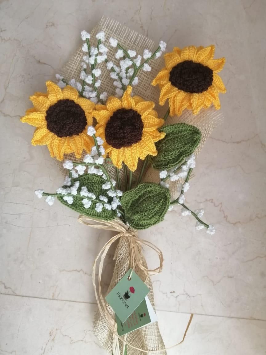 clalbg0o602bg01ly0av9cjvt_Sunflower_bouquet.jpg
