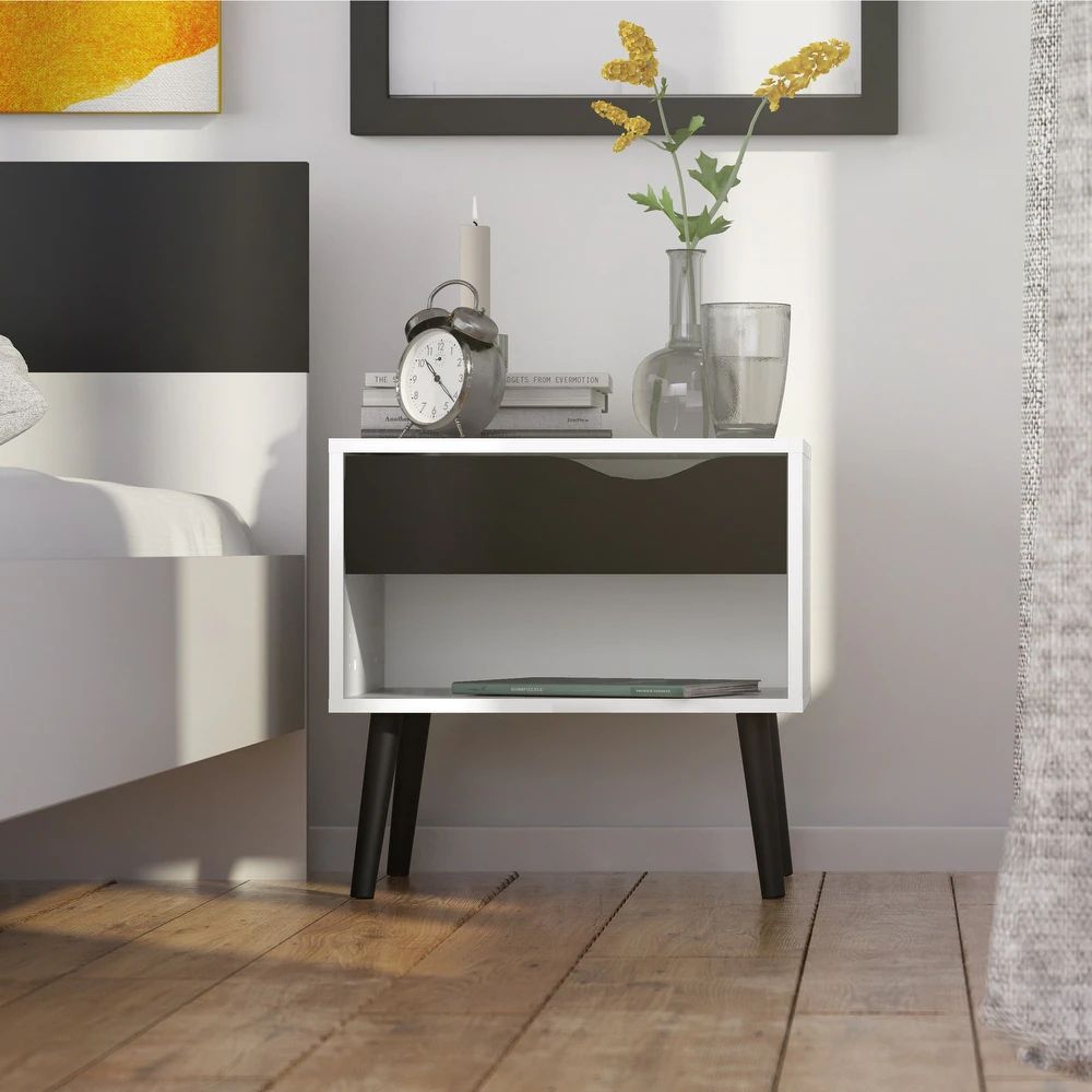 cmad4gqro1x4v01m15g941sjr_Carson-Carrington-Hjo-1-drawer-Nightstand__1_.jpeg