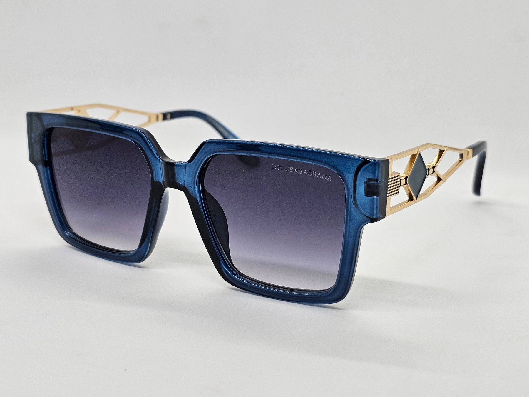【送料,関税込】MIUMIU サングラス MU02ZS 送料,関税込】MIUMIU サングラス MU02ZS (MiuMiu/サングラス