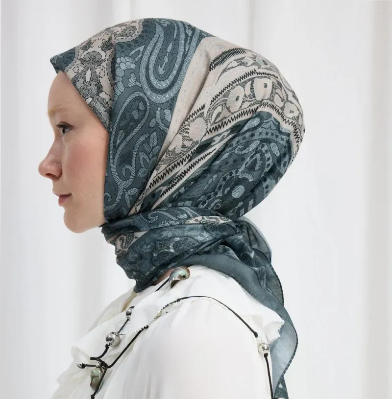 cmlilgecn02k401gn0smq9sq9_vela-desen-soft-esarp-petrol-vela-desen-soft-esarp-camellia-scarfs-4664-10-O.webp