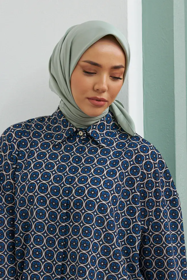 cmndpbb0206f501m1f3axgv65_silk-home-twill-esarp-11343-67-4ee8-8..webp